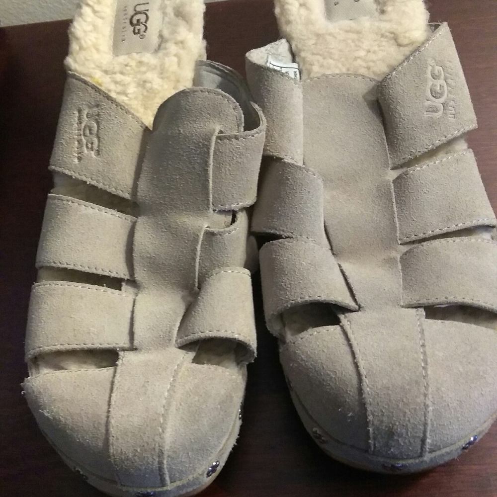 UGG